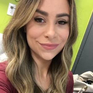 Meet your Posher, Danielle